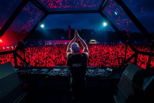 WKND25 DAY1 223531 Larrylahde 01798