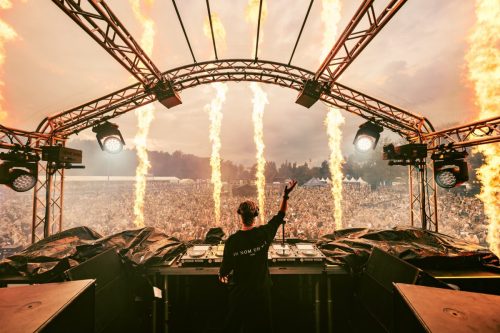 WKND25 Day1 194553 NikiSoukkio 7447